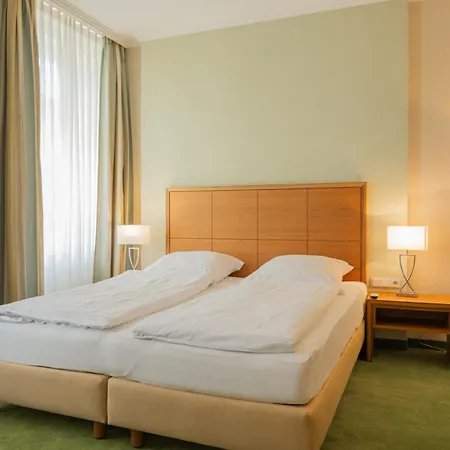 Szálloda Gaestehaus Heinrich Schuechtermann