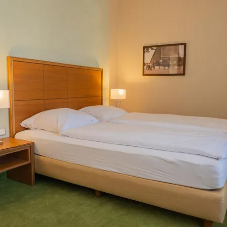 Szálloda Gaestehaus Heinrich Schuechtermann 3*